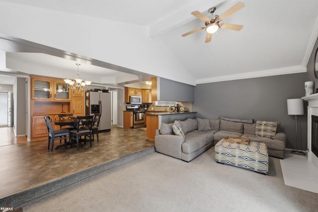 5011 Rockdale Court, Sterling Heights, MI 48310