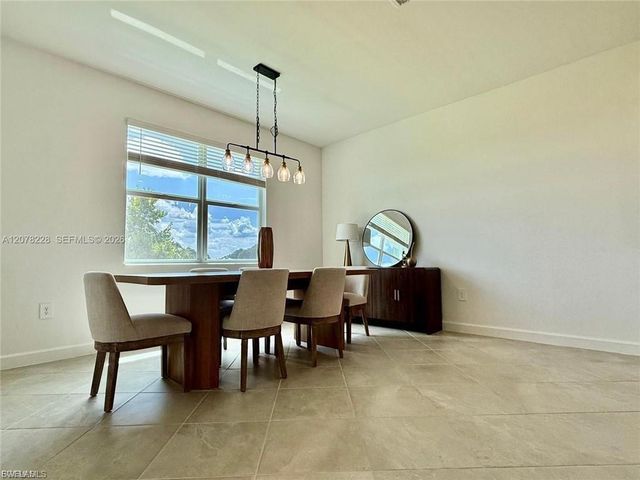 9291 Aqua Overlook CT, Lehigh Acres, FL 33936