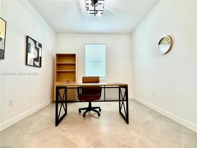 9291 Aqua Overlook CT, Lehigh Acres, FL 33936