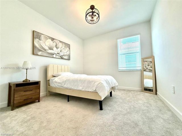 9291 Aqua Overlook CT, Lehigh Acres, FL 33936