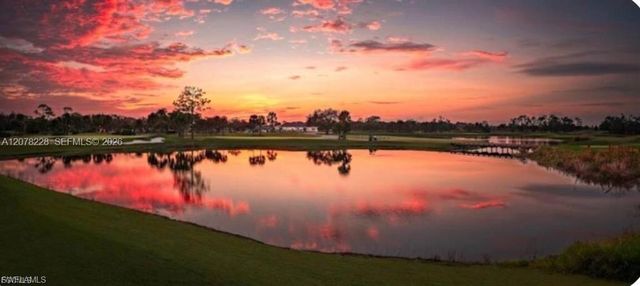 9291 Aqua Overlook CT, Lehigh Acres, FL 33936