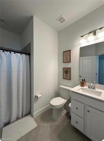 9291 Aqua Overlook CT, Lehigh Acres, FL 33936