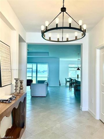 9291 Aqua Overlook CT, Lehigh Acres, FL 33936