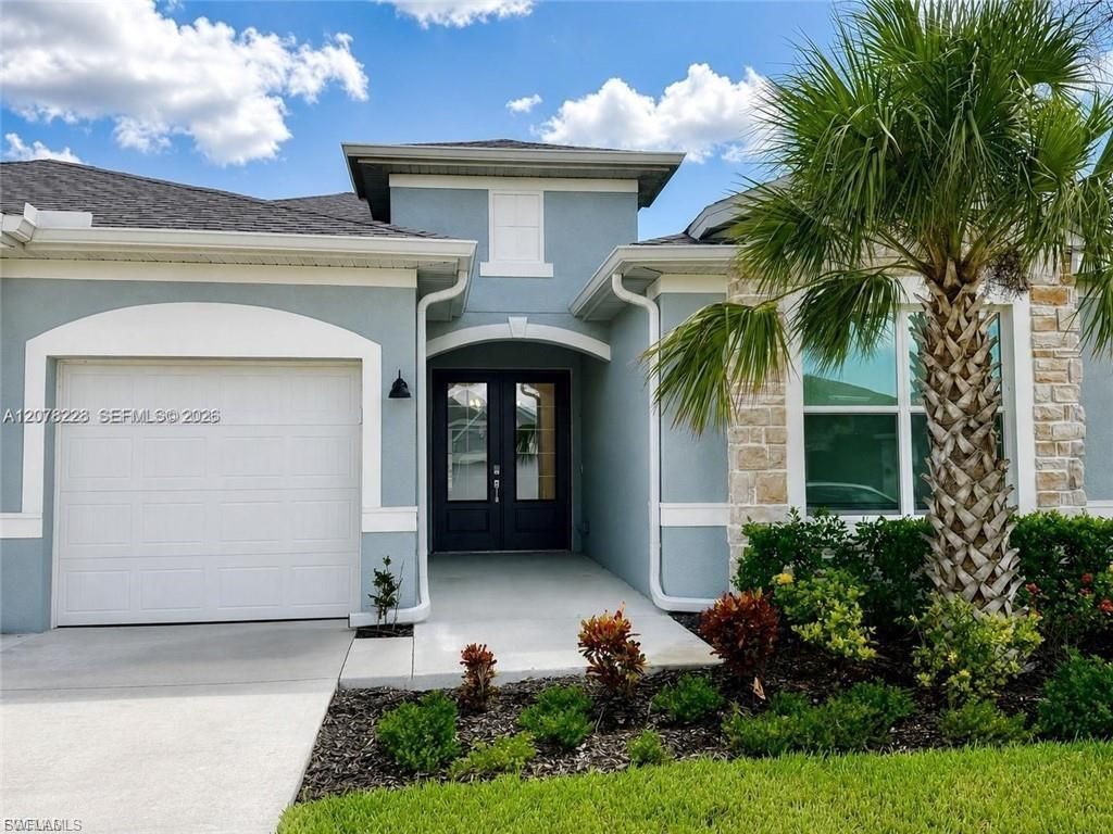 9291 Aqua Overlook CT, Lehigh Acres, FL 33936
