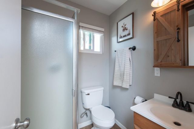 37715 Cloverleaf Avenue, Madera, CA 93636