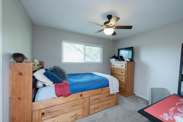 37715 Cloverleaf Avenue, Madera, CA 93636