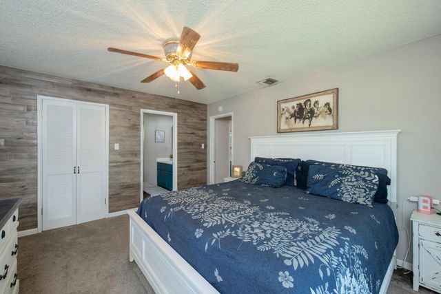 37715 Cloverleaf Avenue, Madera, CA 93636