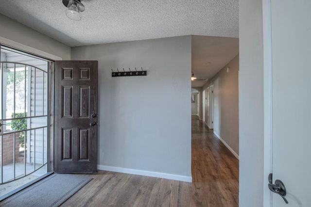 37715 Cloverleaf Avenue, Madera, CA 93636