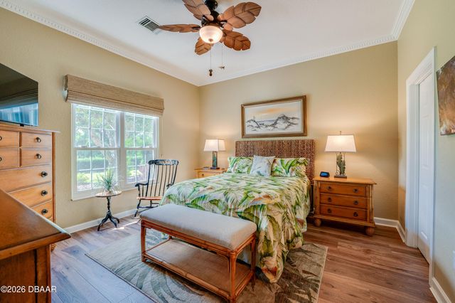 1259 Avenida De Las Casas, Lady Lake, FL 32159