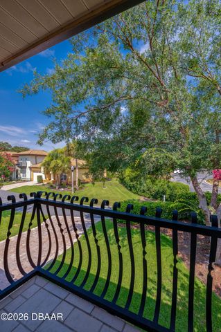 1259 Avenida De Las Casas, Lady Lake, FL 32159