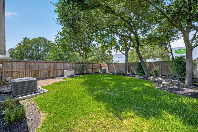 16174 Golden Sands Drive, Houston, TX 77095