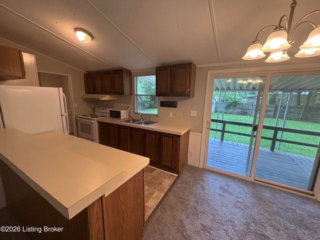 141 Birch St, Shepherdsville, KY 40165