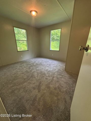 141 Birch St, Shepherdsville, KY 40165