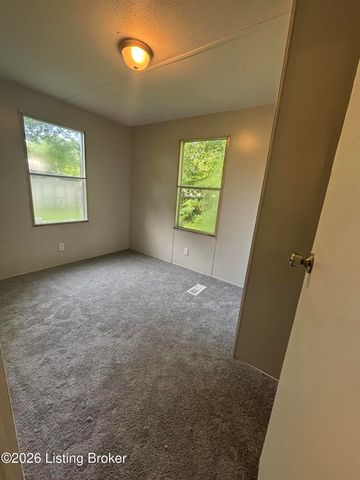 141 Birch St, Shepherdsville, KY 40165