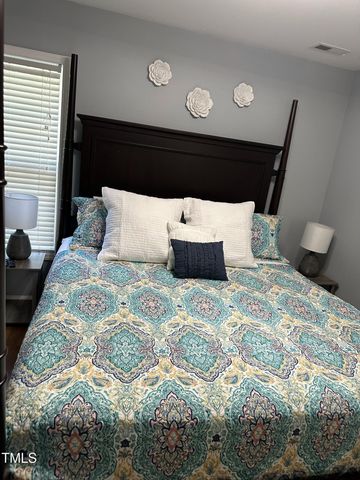 312 E End Avenue, Durham, NC 27703