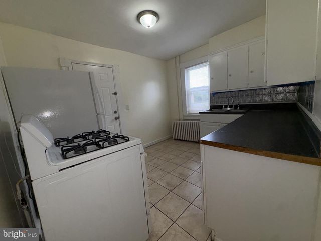 3904 GROVELAND AVE, Baltimore, MD 21215