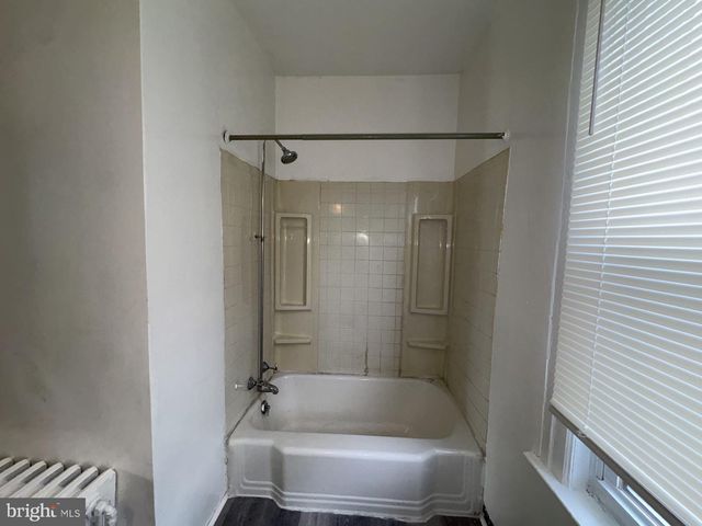 3904 GROVELAND AVE, Baltimore, MD 21215