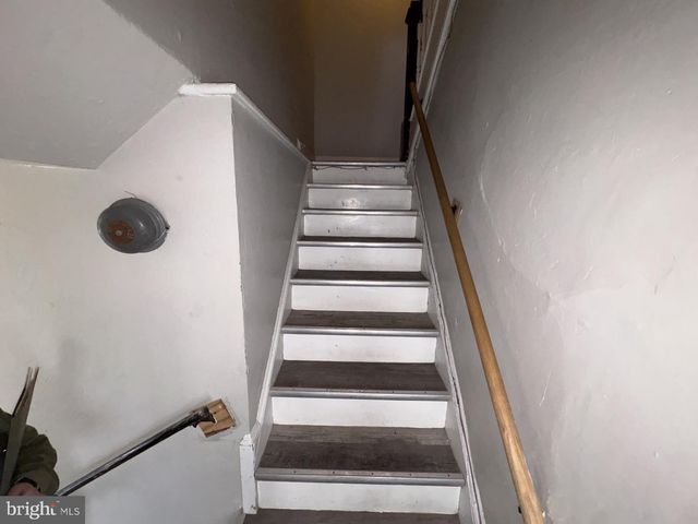 3904 GROVELAND AVE, Baltimore, MD 21215