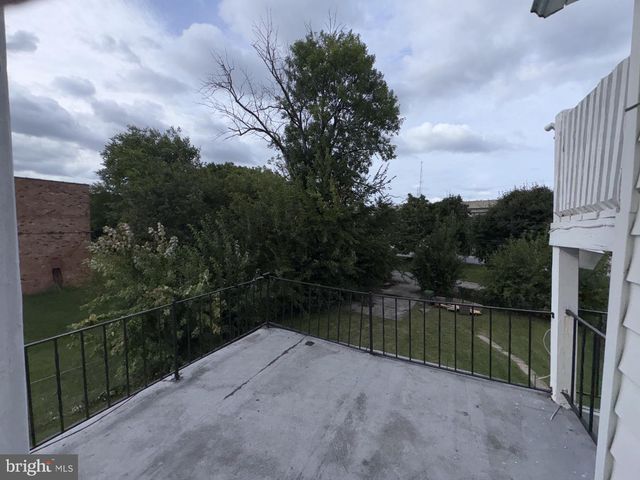 3904 GROVELAND AVE, Baltimore, MD 21215