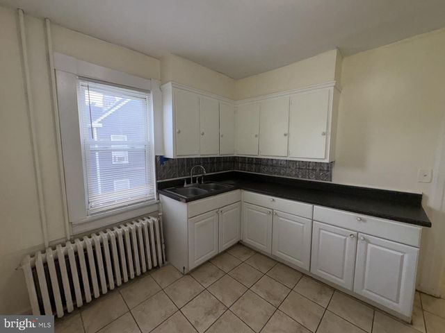 3904 GROVELAND AVE, Baltimore, MD 21215