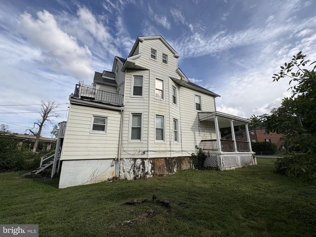 3904 GROVELAND AVE, Baltimore, MD 21215