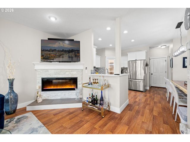 1193 Se ALIKA Ave, Hillsboro, OR 97123