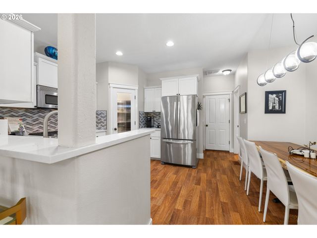 1193 Se ALIKA Ave, Hillsboro, OR 97123