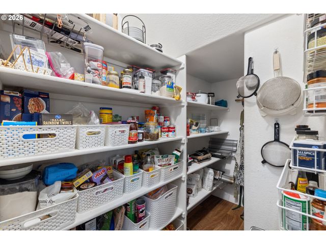 1193 Se ALIKA Ave, Hillsboro, OR 97123