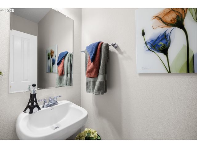 1193 Se ALIKA Ave, Hillsboro, OR 97123