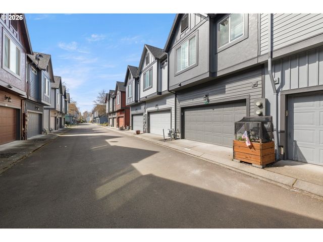 1193 Se ALIKA Ave, Hillsboro, OR 97123