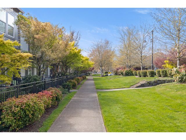 1193 Se ALIKA Ave, Hillsboro, OR 97123