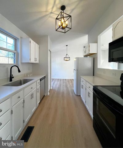 205 CEDAR BEACH DR, Prince Frederick, MD 20678