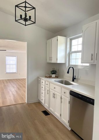 205 CEDAR BEACH DR, Prince Frederick, MD 20678