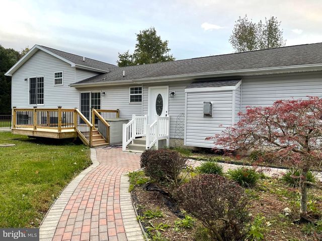 205 CEDAR BEACH DR, Prince Frederick, MD 20678