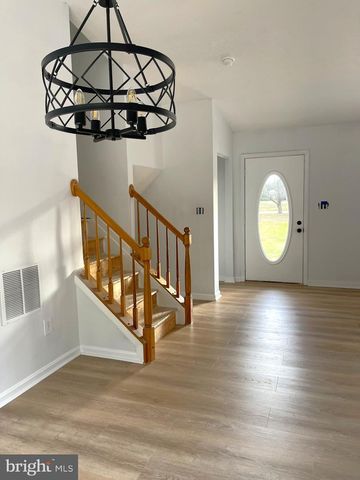 205 CEDAR BEACH DR, Prince Frederick, MD 20678