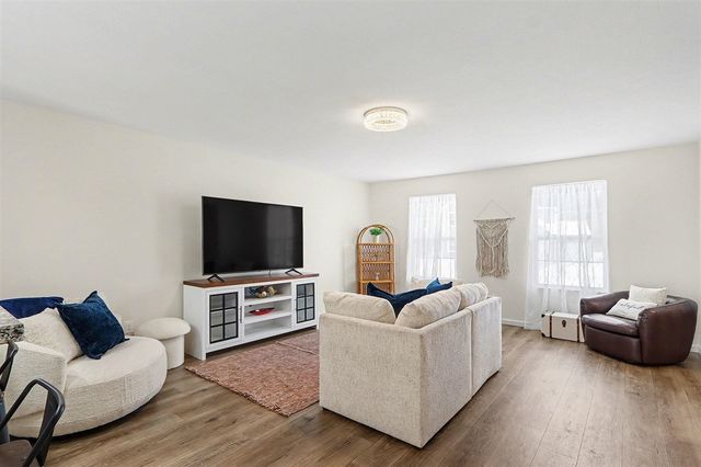 10266 Schrier Lane, Portage, MI 49024