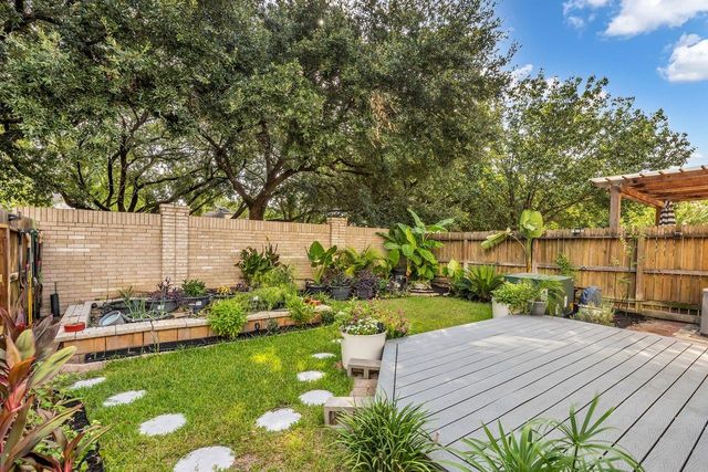 17234 Hartridge Drive, Houston, TX 77090