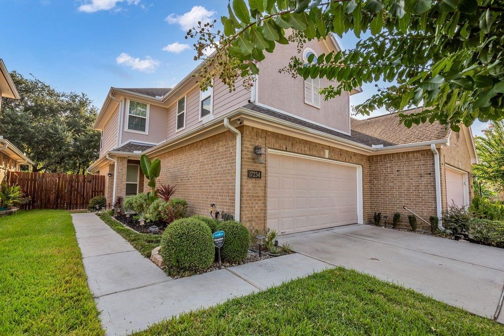 17234 Hartridge Drive, Houston, TX 77090