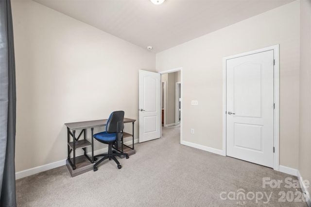 9821 Longstone Lane, Charlotte, NC 28277