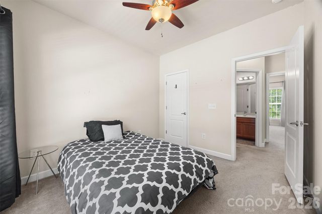 9821 Longstone Lane, Charlotte, NC 28277