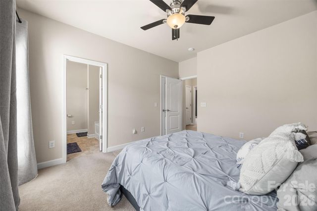 9821 Longstone Lane, Charlotte, NC 28277