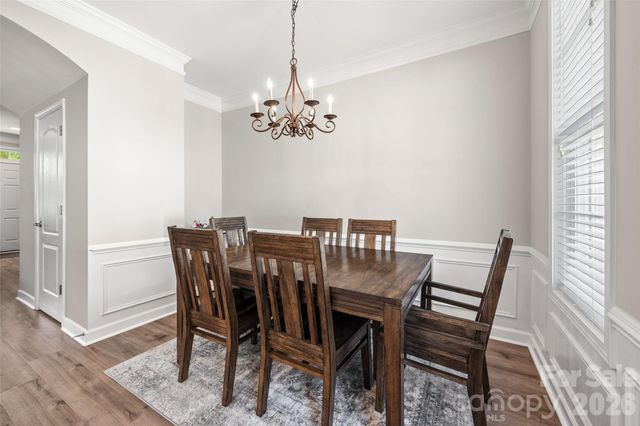 9821 Longstone Lane, Charlotte, NC 28277