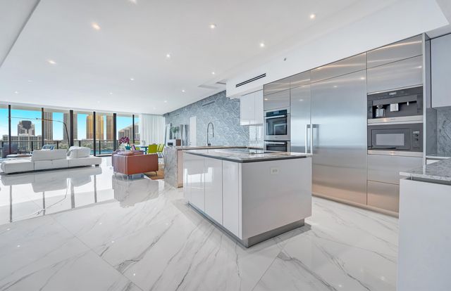 5000 ISLAND ESTATES Drive 805, Aventura, FL 33160