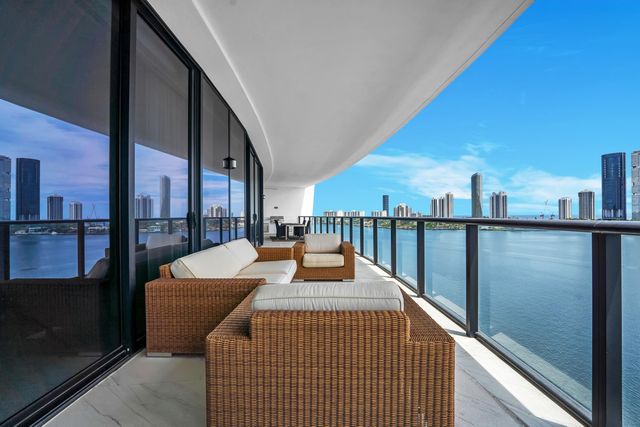 5000 ISLAND ESTATES Drive 805, Aventura, FL 33160