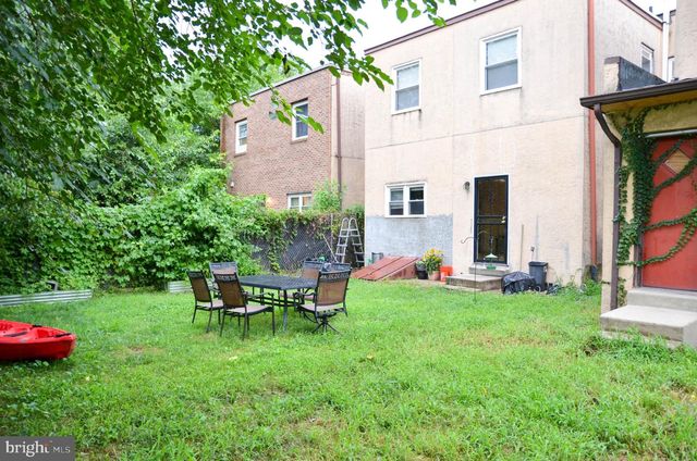528-530 VINE ST, Camden, NJ 08102