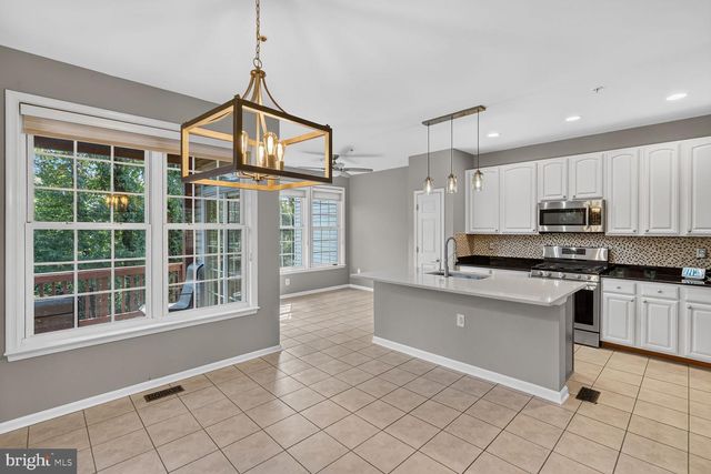 2476 CHEYENNE DR, Gambrills, MD 21054