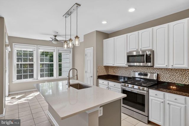2476 CHEYENNE DR, Gambrills, MD 21054