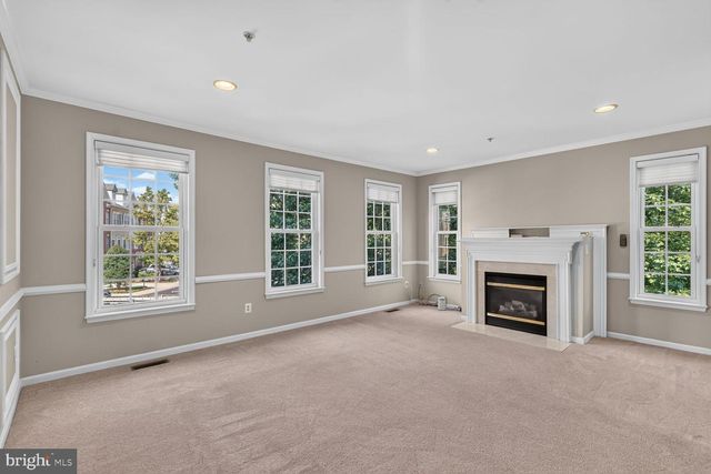 2476 CHEYENNE DR, Gambrills, MD 21054