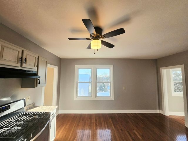 153 Grattan 3, Chicopee, MA 01020