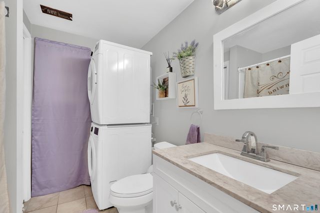 680 Killingworth Road, Haddam, CT 06441